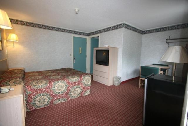 Executive Inn Orange Room photo