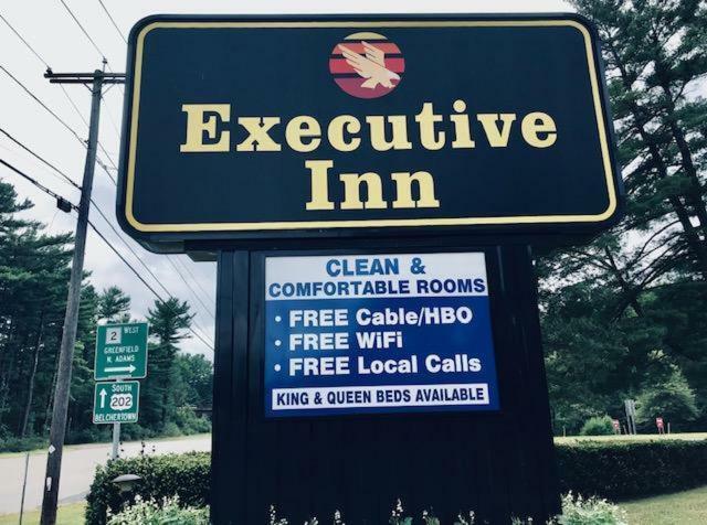 Executive Inn Orange Exterior photo